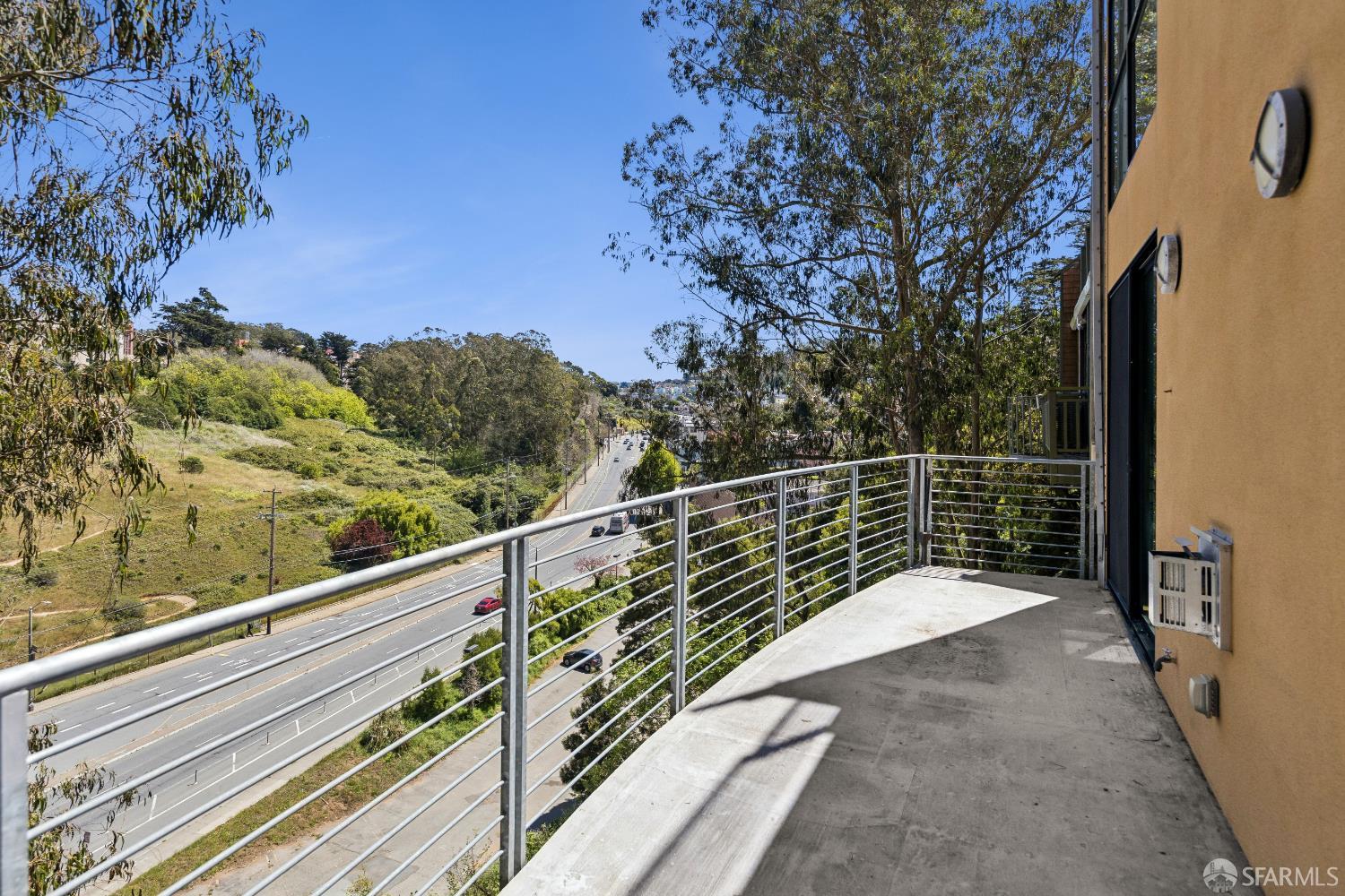 21 Castenada Avenue
