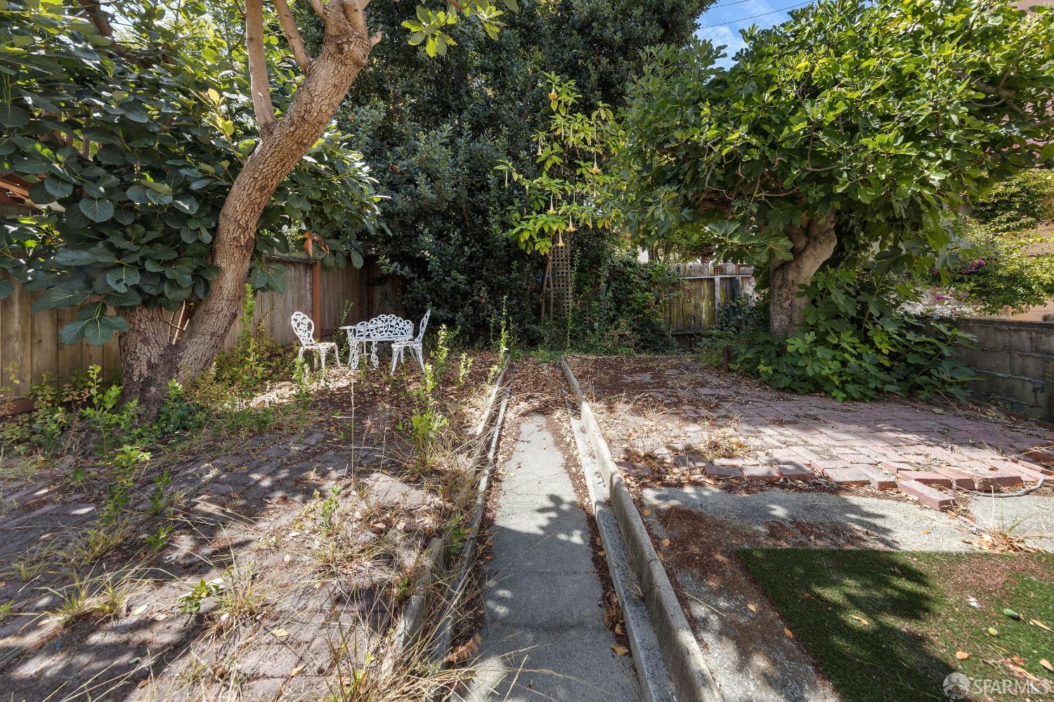 1462 Guerrero Street