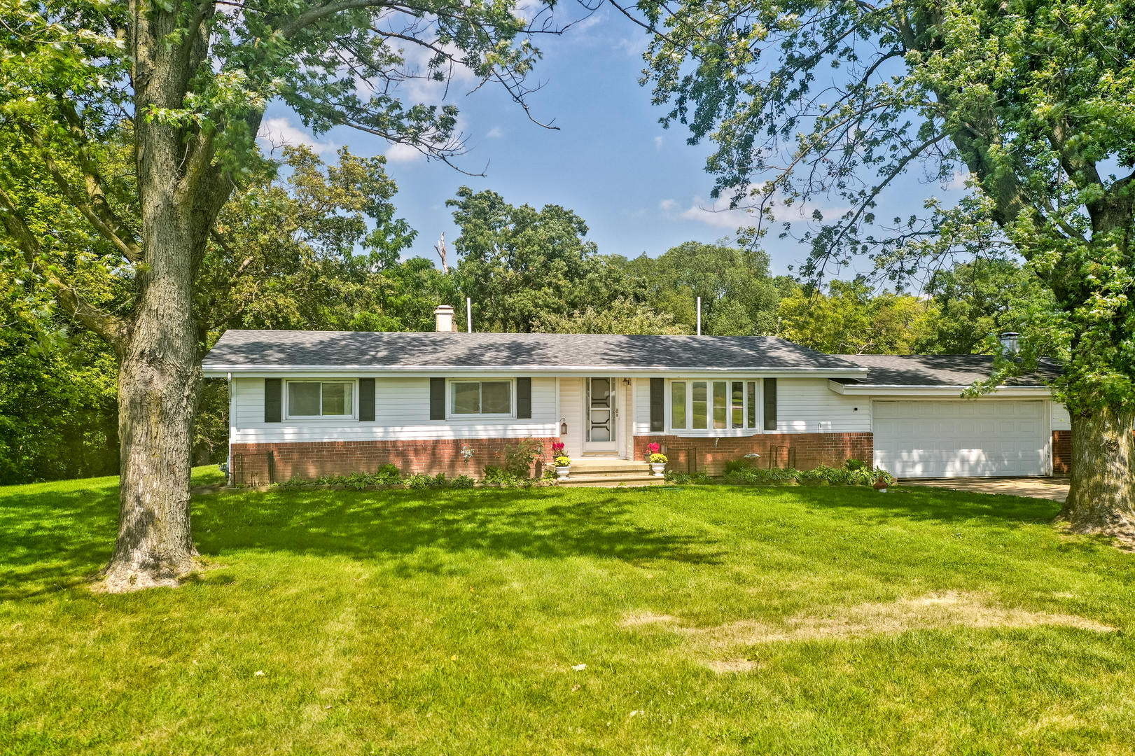 2189 N 2653rd Road
