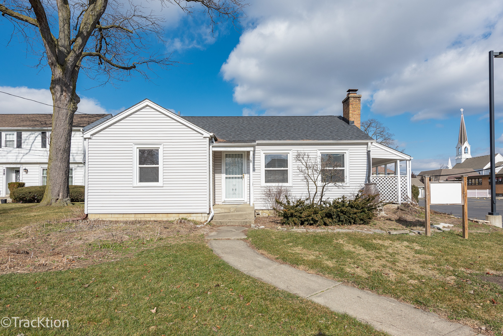 24 W Ash Street