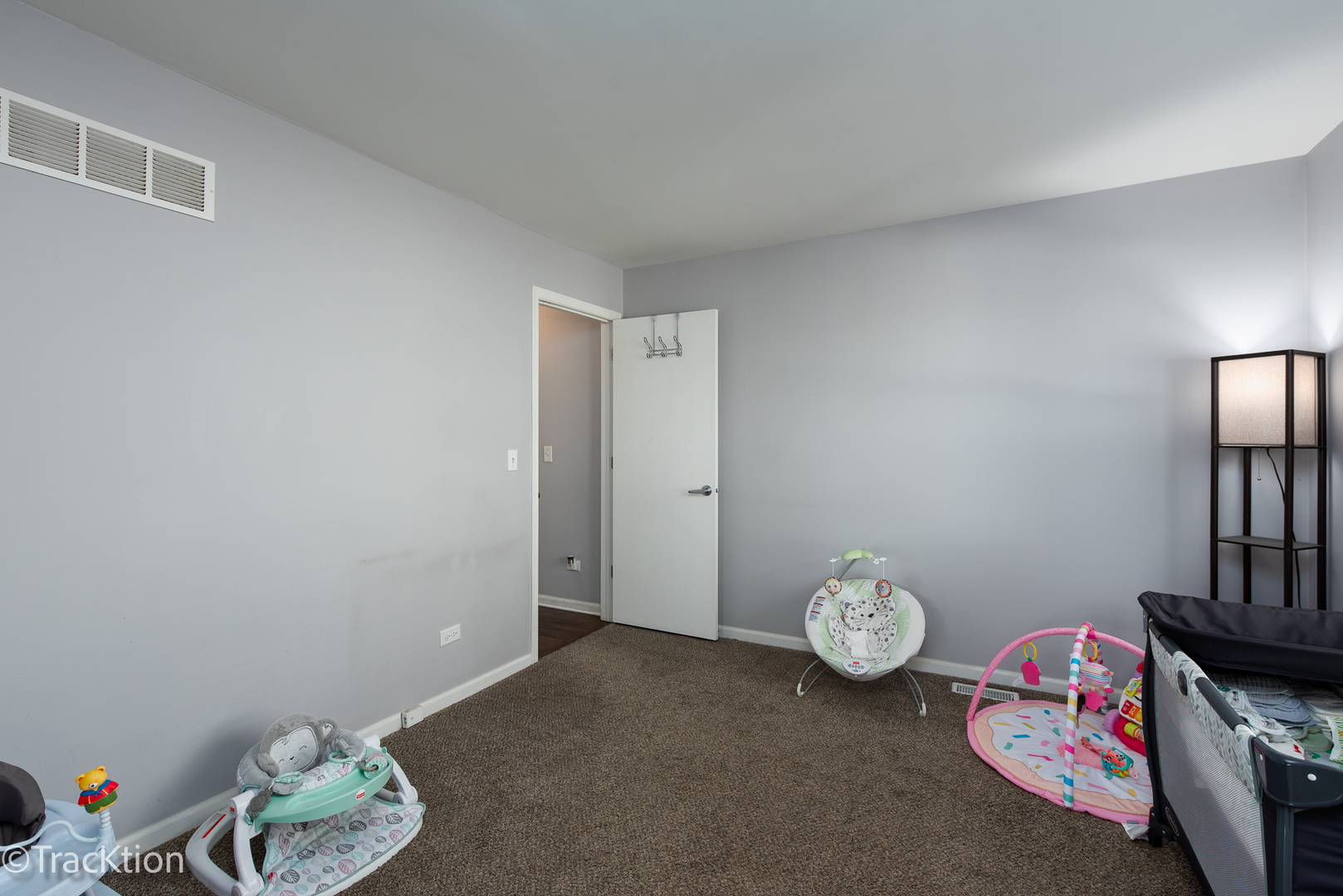 2004 Chestnut Grove Drive
