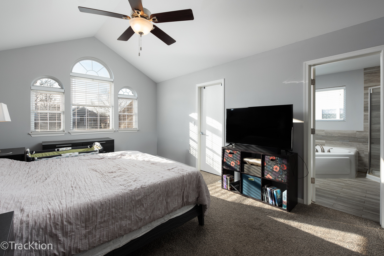 2004 Chestnut Grove Drive