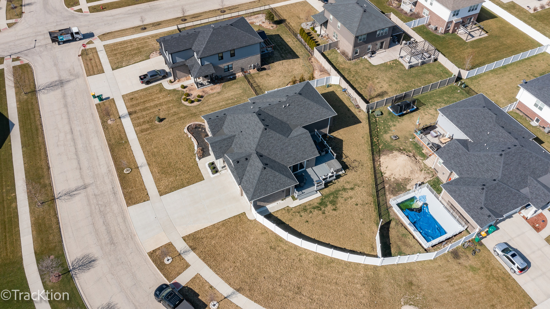 16208 W Palomino Path