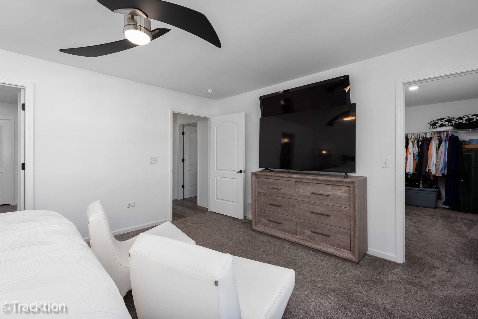 16208 W Palomino Path