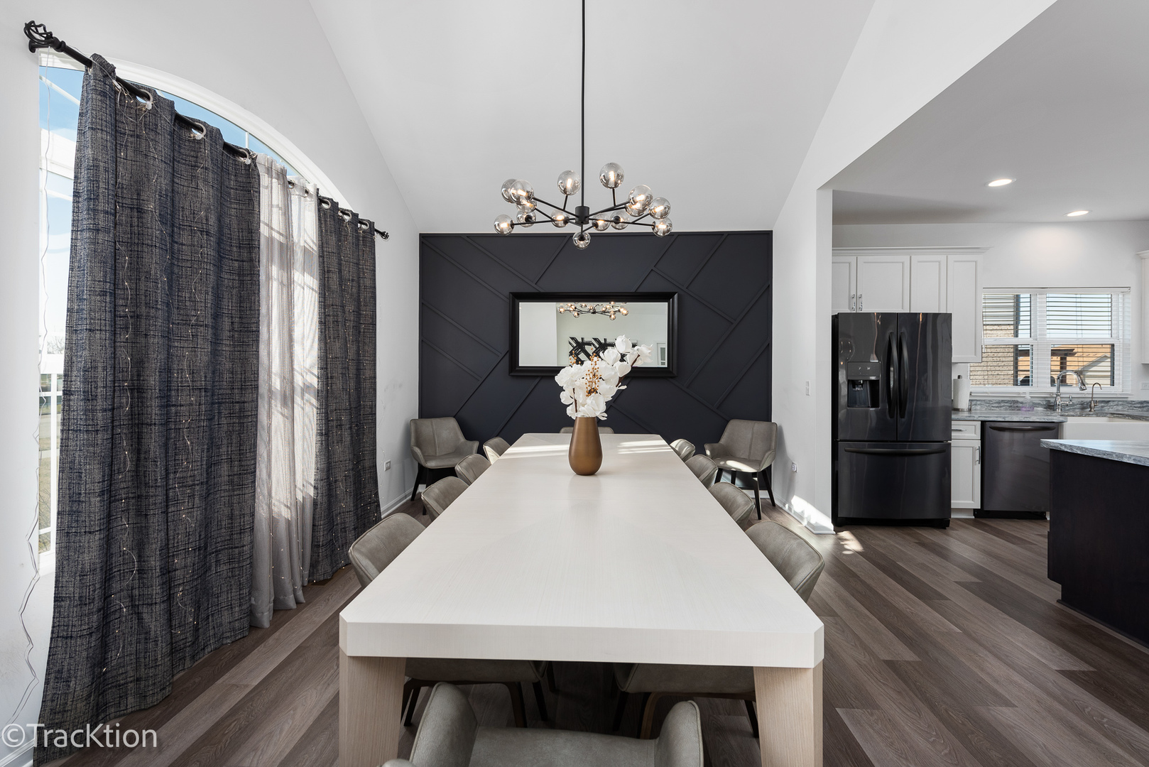 16208 W Palomino Path