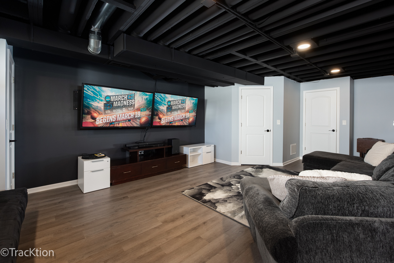 16208 W Palomino Path