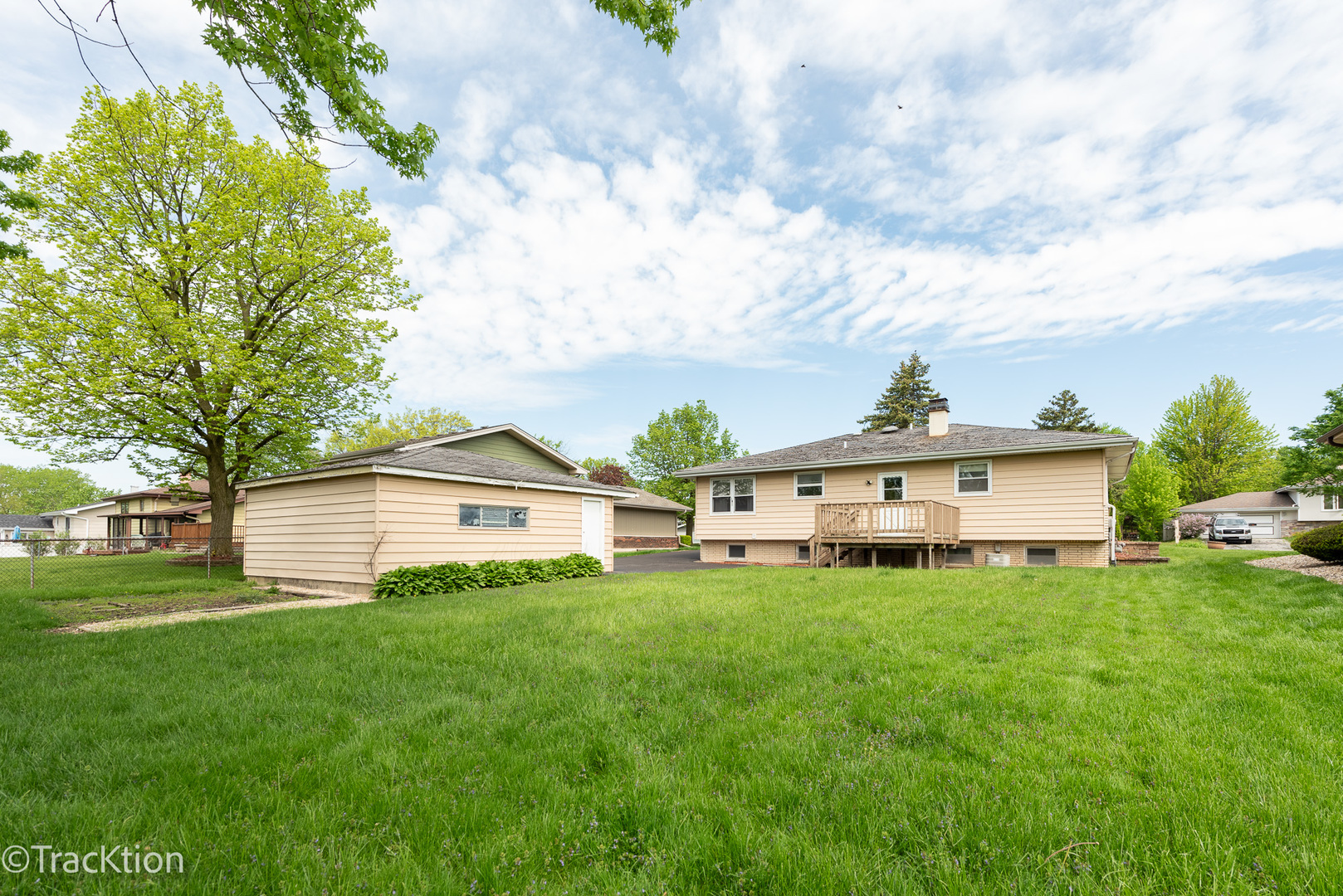 227 Robinson Lane