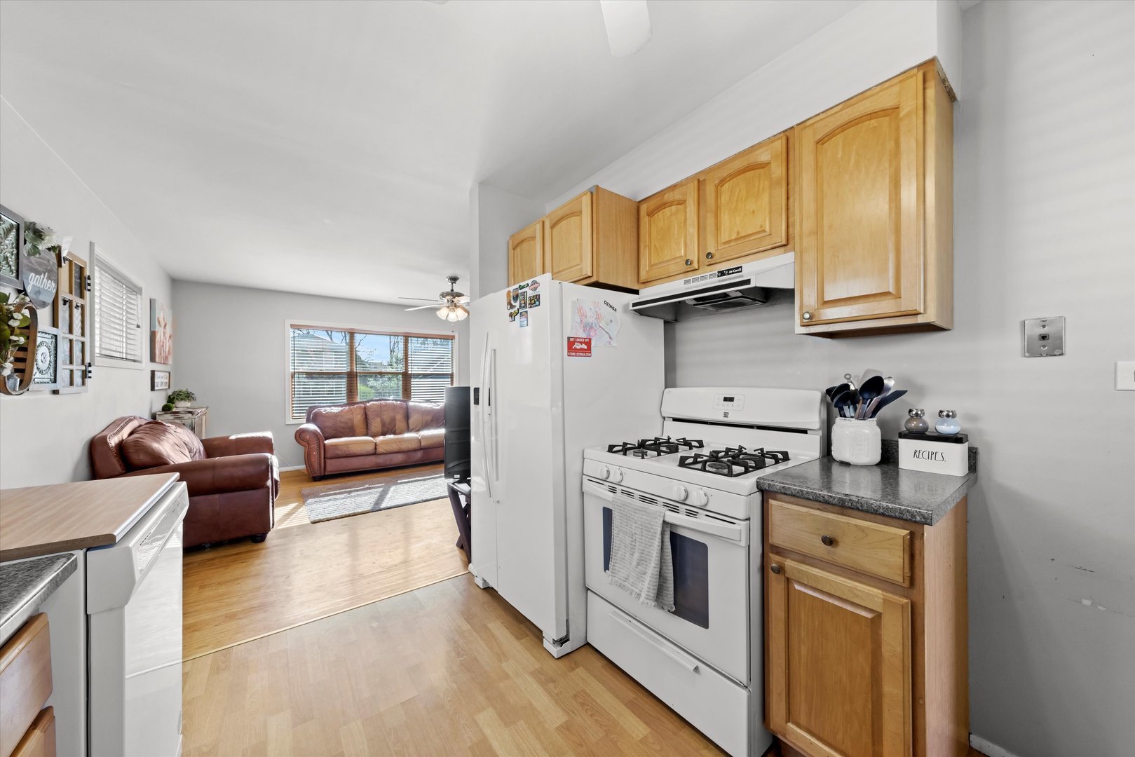 4616 Main Street