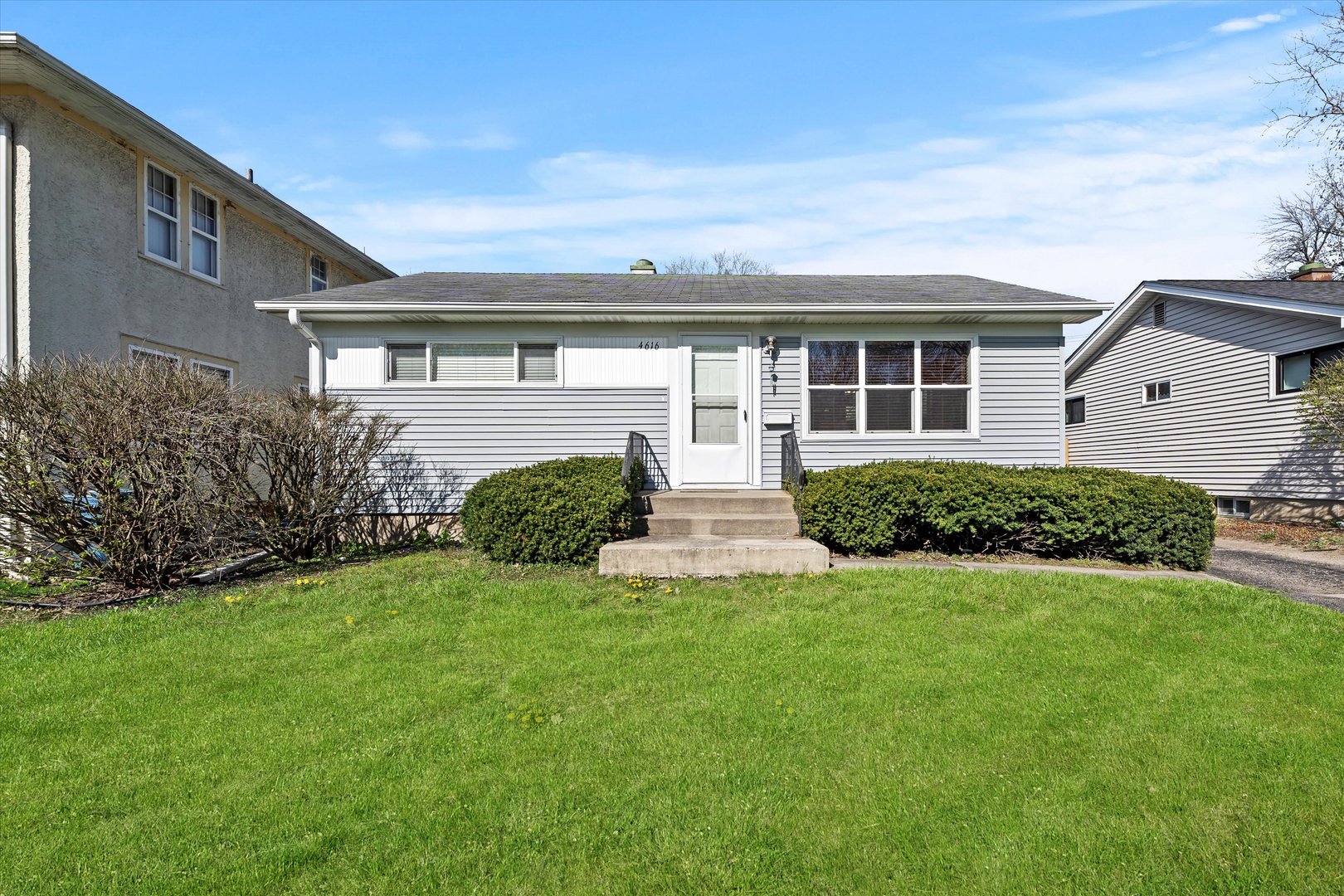 4616 Main Street