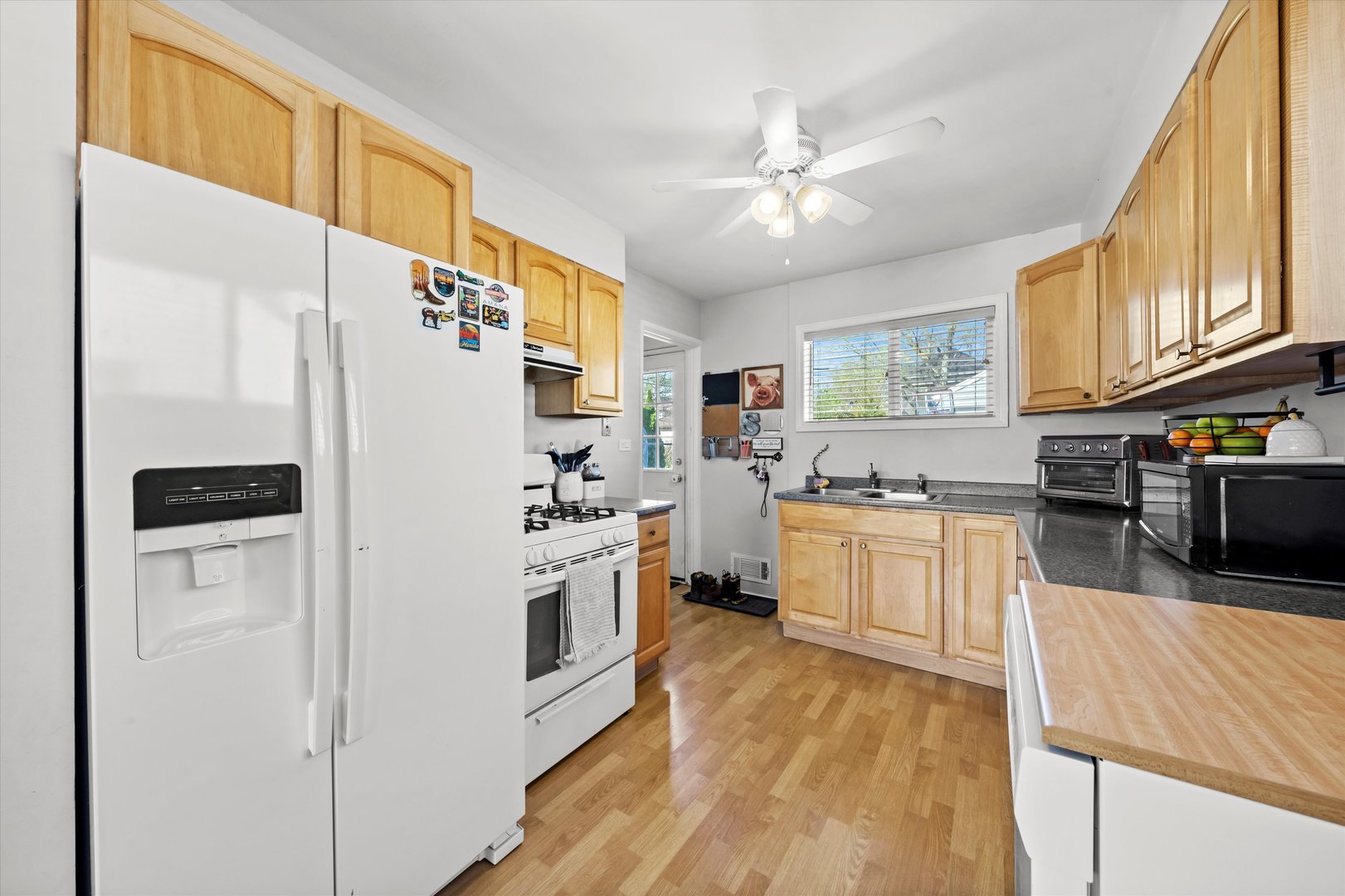 4616 Main Street