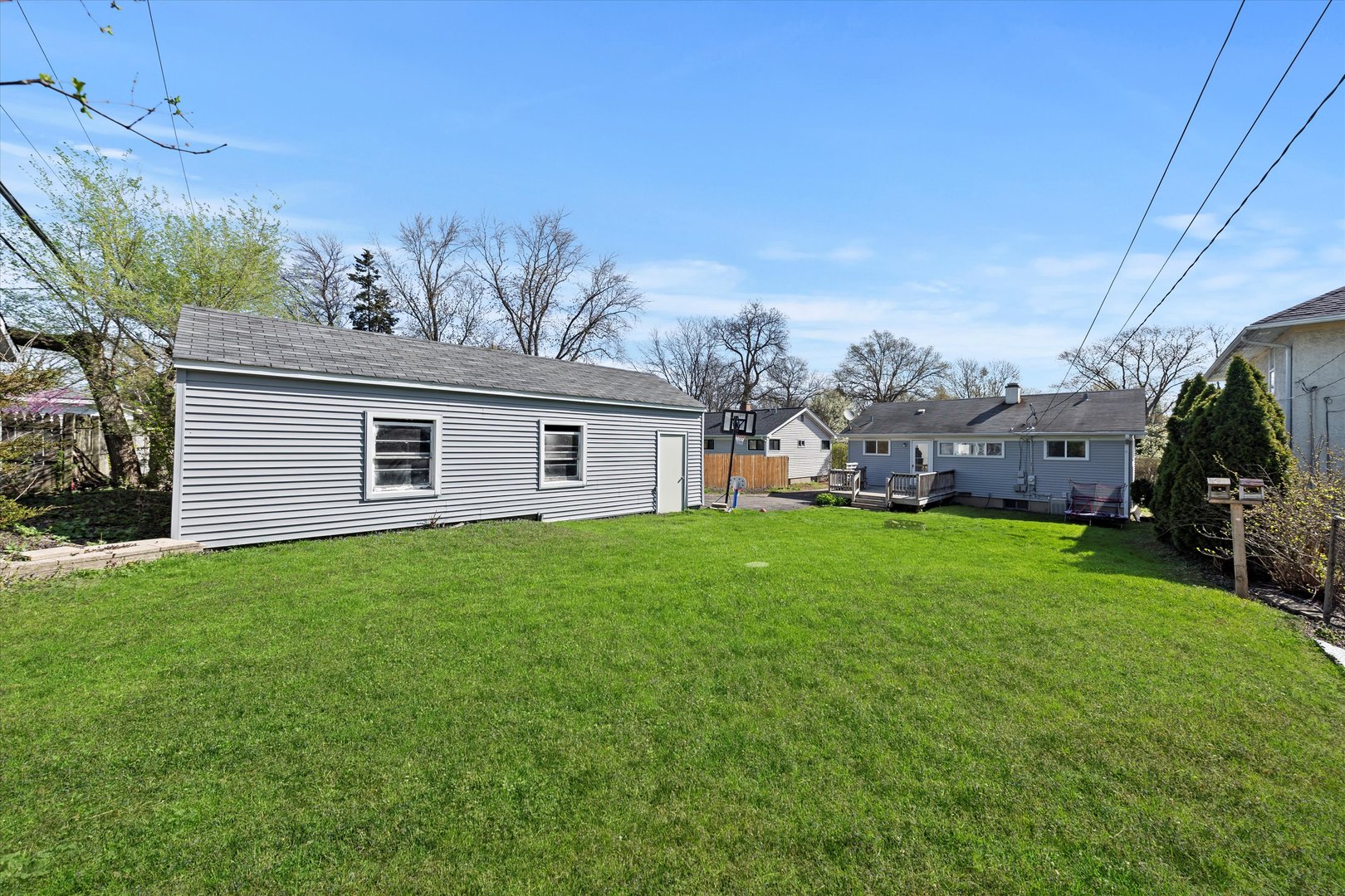 4616 Main Street