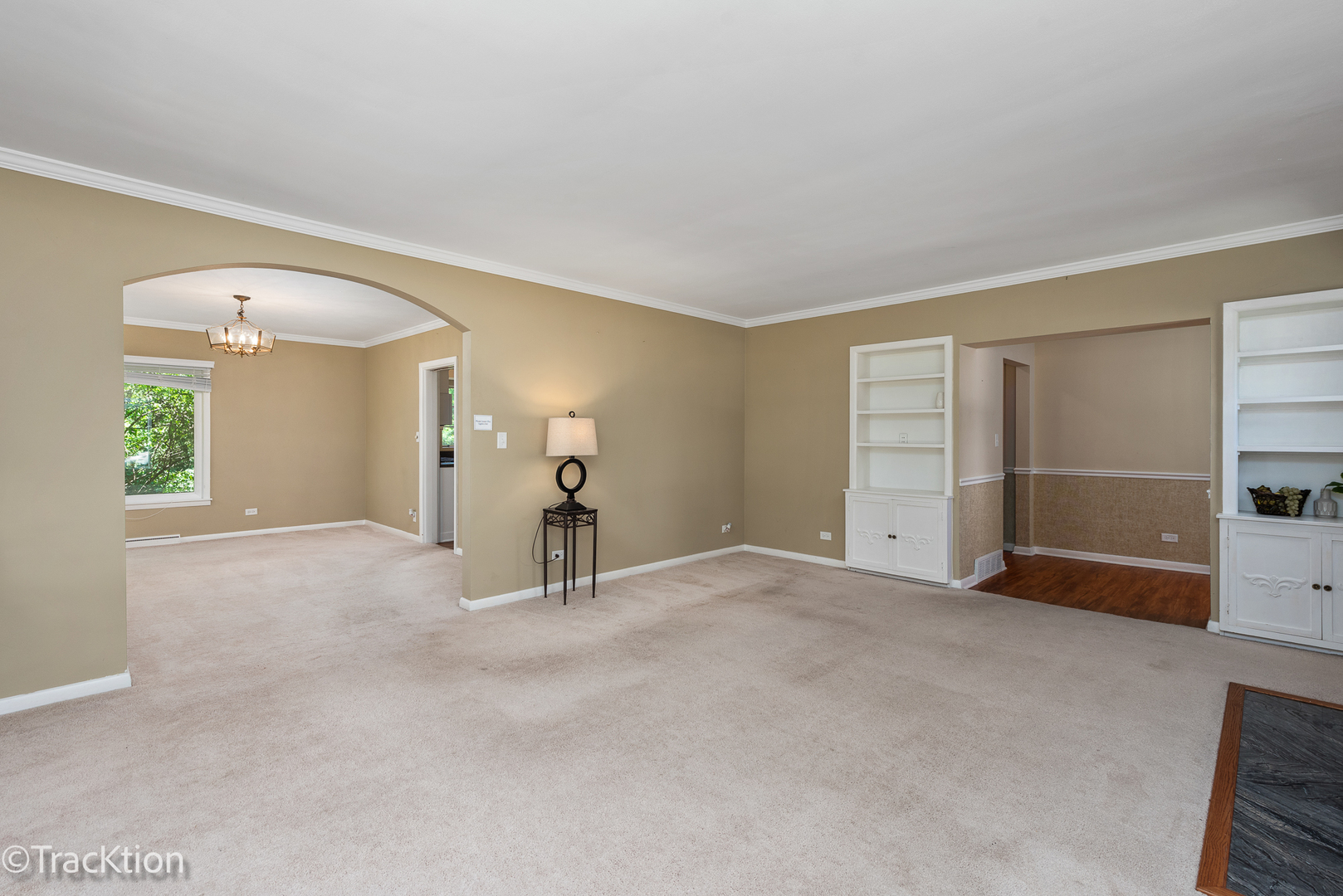 5532 Main Street