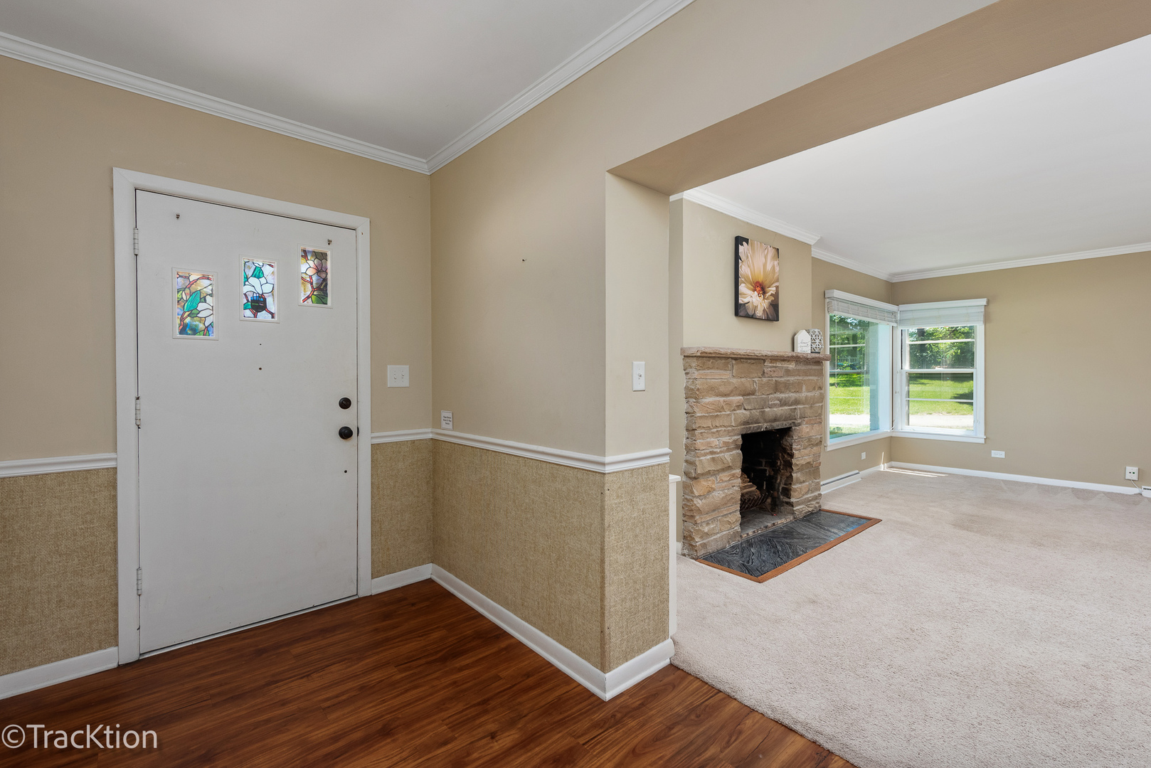 5532 Main Street