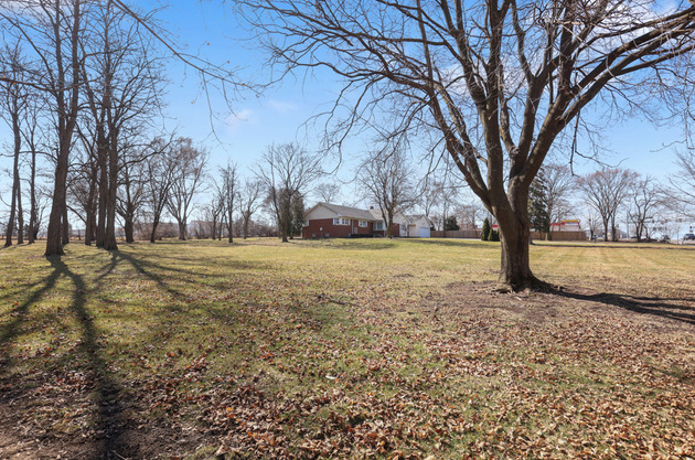 22W421 Army Trail Road