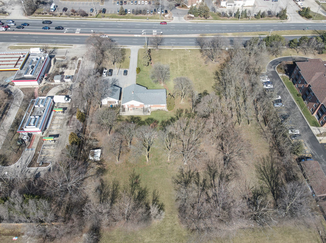 22W421 Army Trail Road
