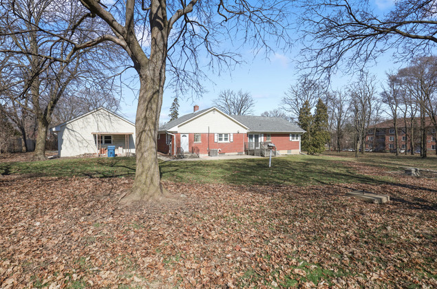 22W421 Army Trail Road
