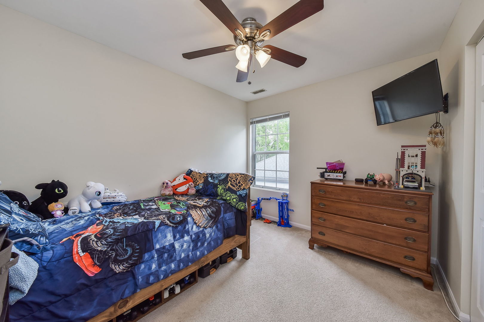 15 Hummingbird Lane
