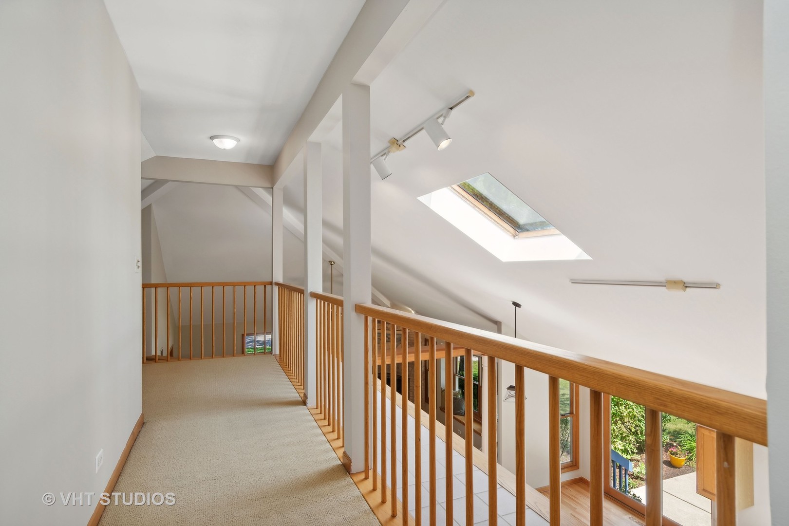 2404 Nottingham Lane