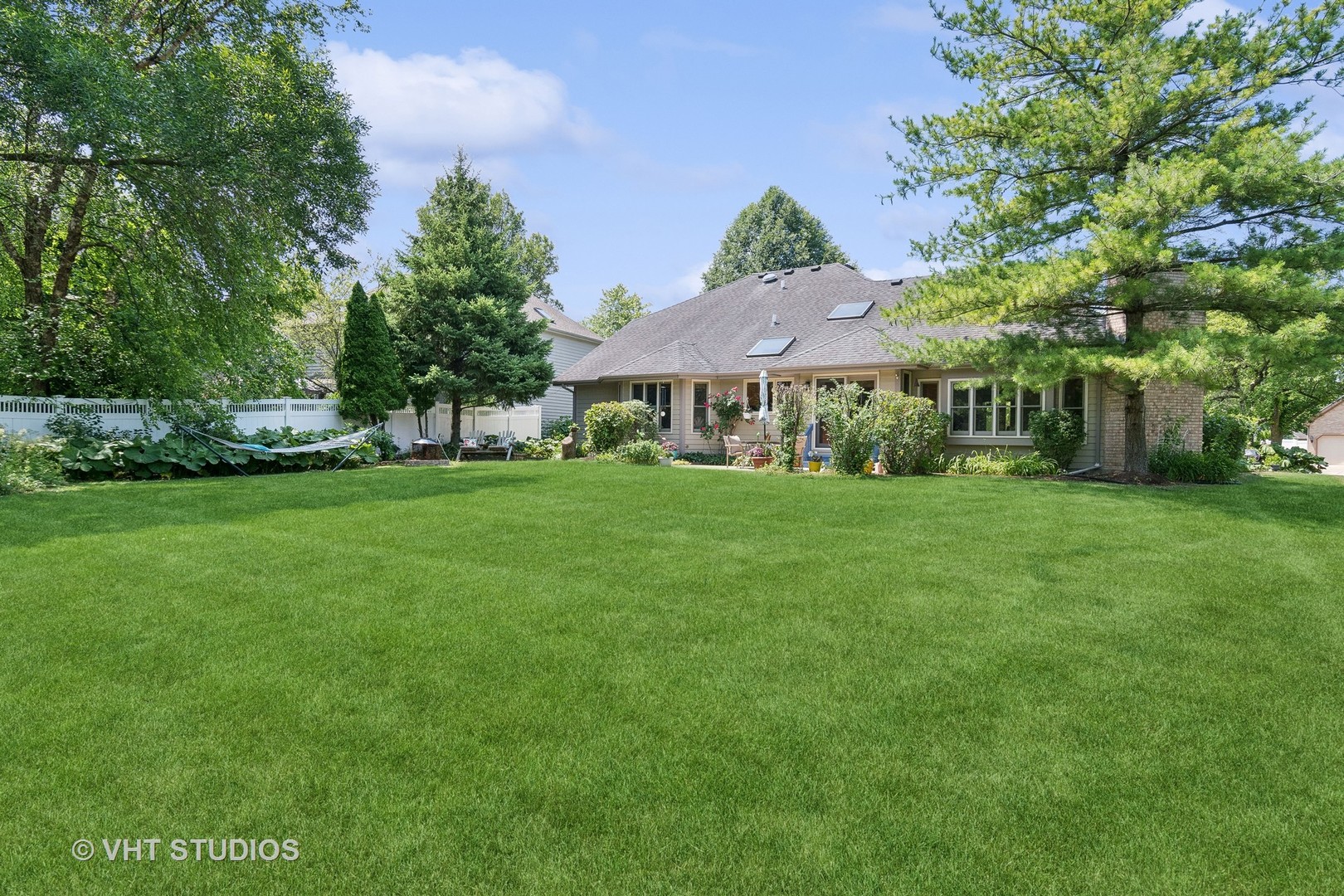 2404 Nottingham Lane