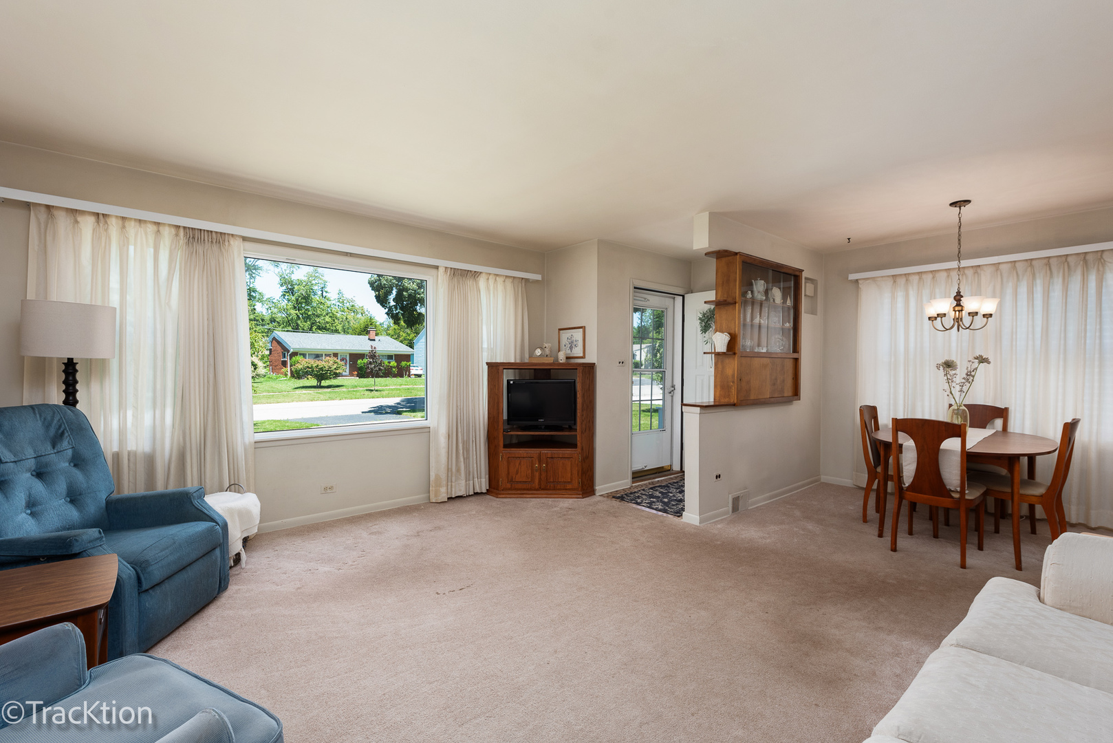 225 W TAYLOR Road