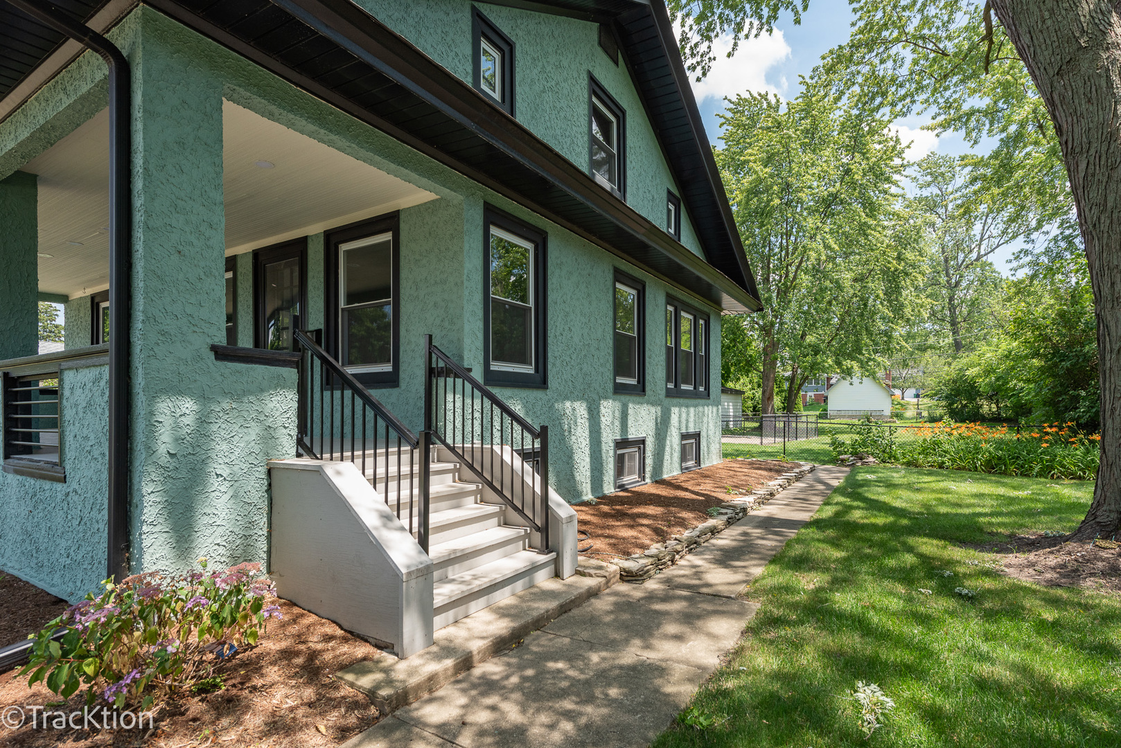325 N Main Street