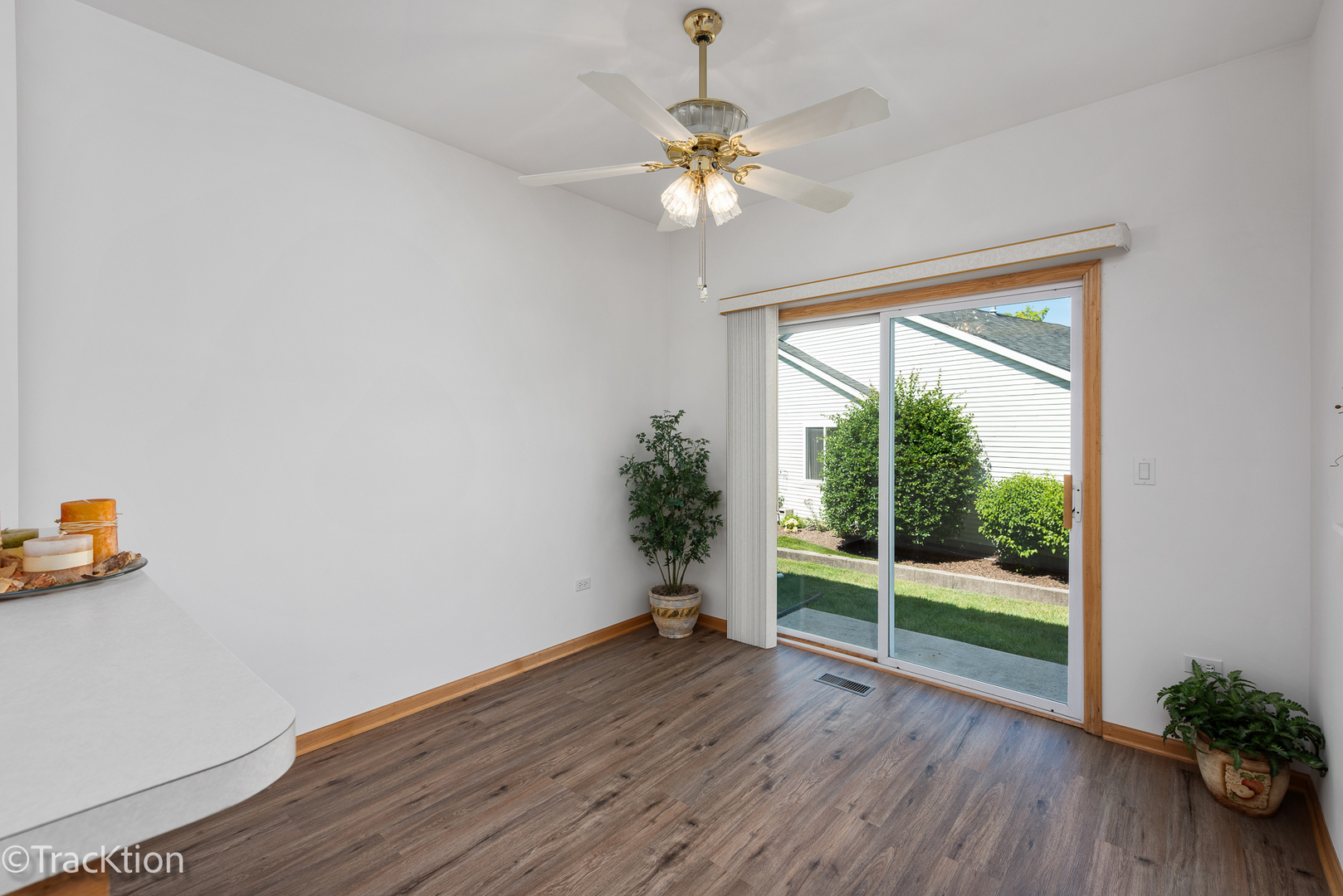 21154 W Cypress Lane