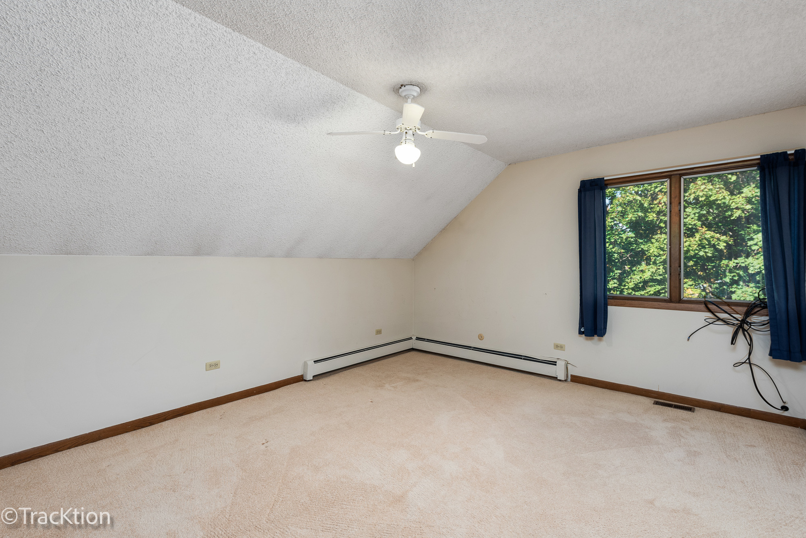 79 TIMBERCREEK Drive E