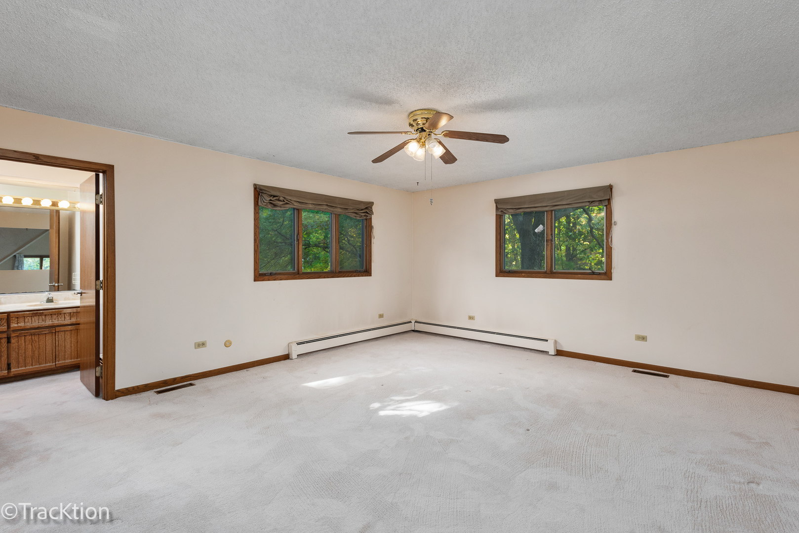 79 TIMBERCREEK Drive E