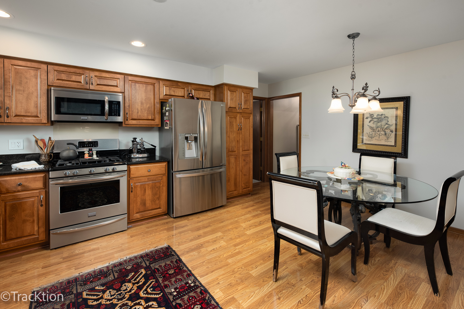 1229 W Bauer Road