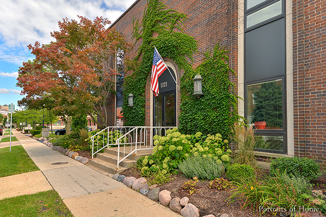 1121 WARREN Avenue Unit: 160