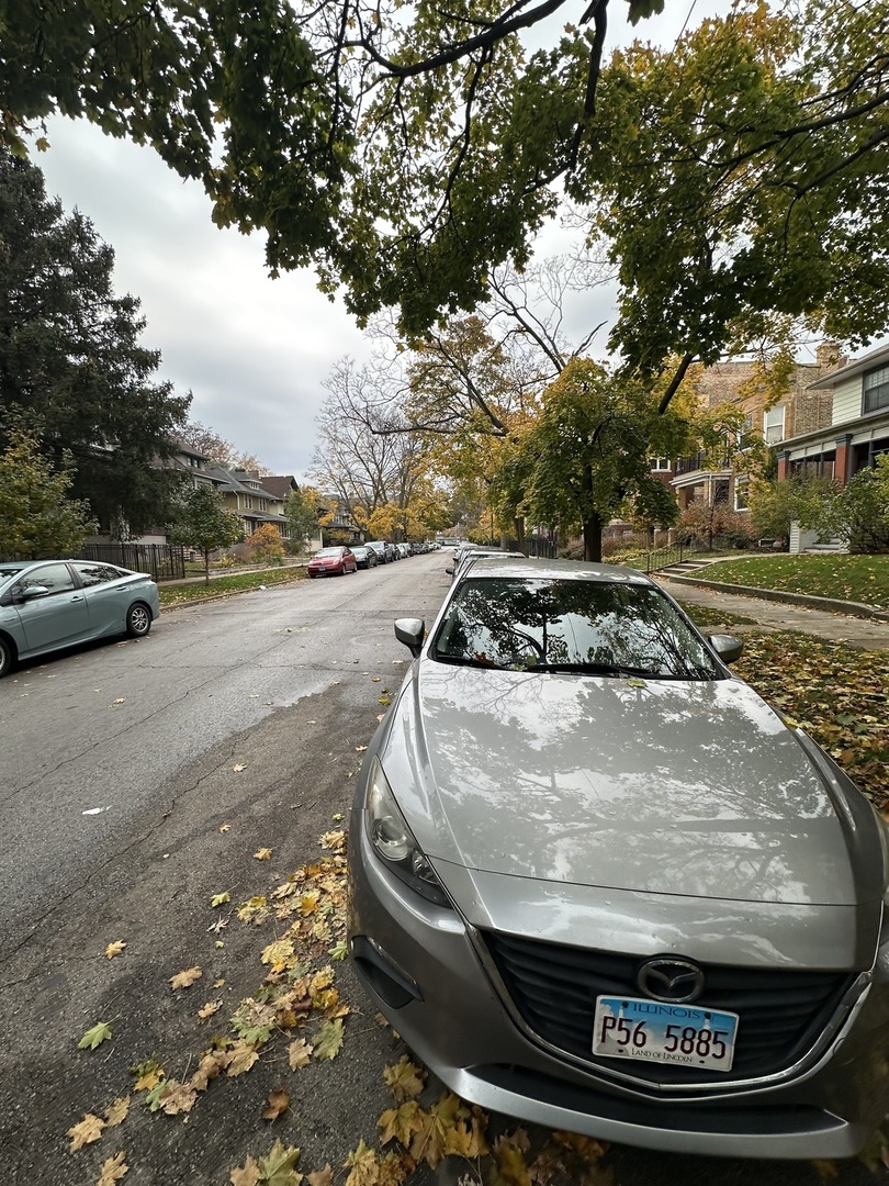 1506 W BIRCHWOOD Avenue Unit: 2