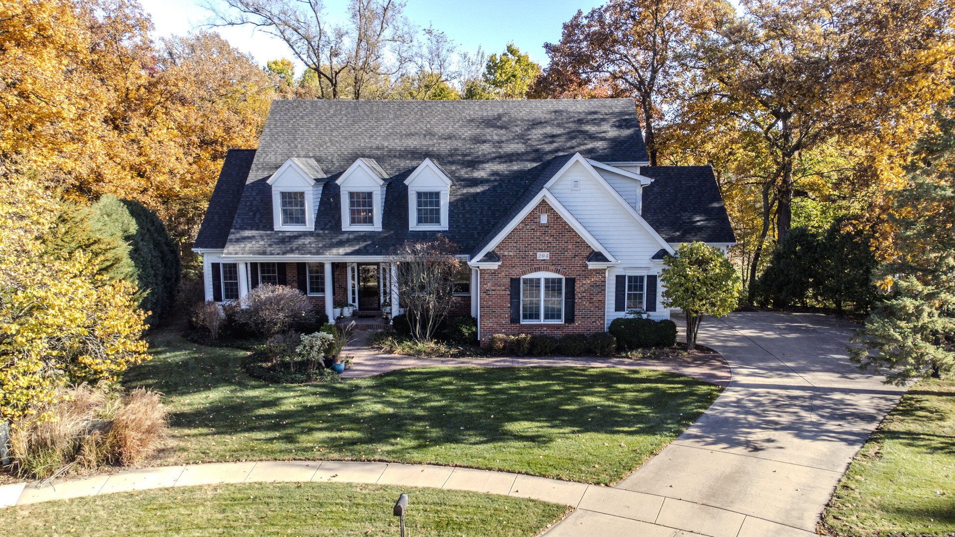 204 Oakwood Street