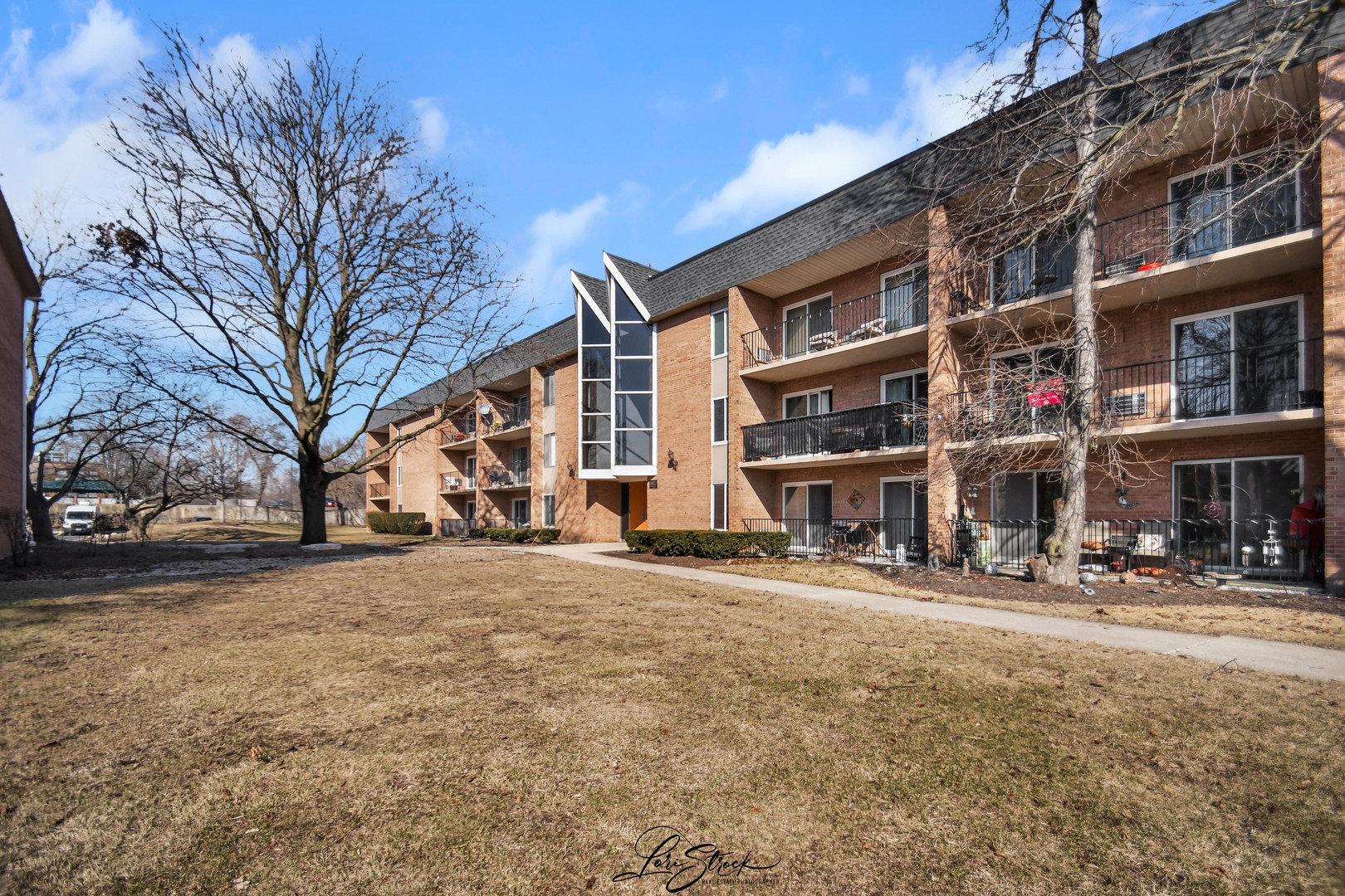 1052 N Mill Street Unit: 207