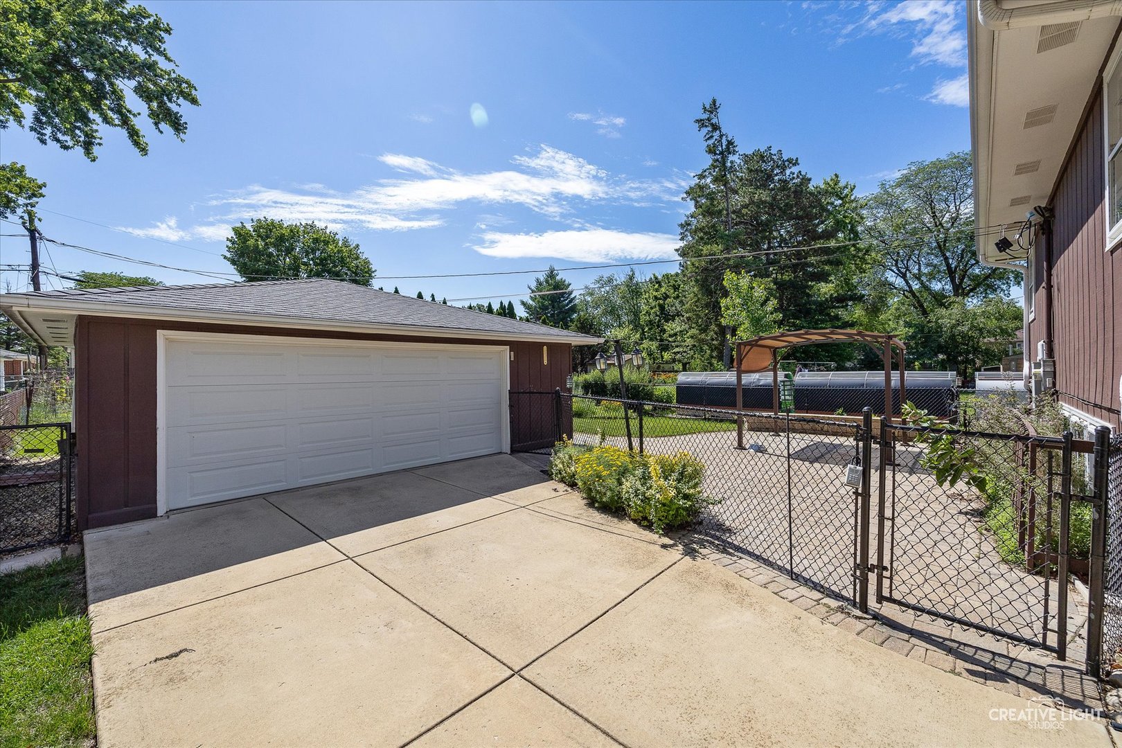 205 S Lodge Lane