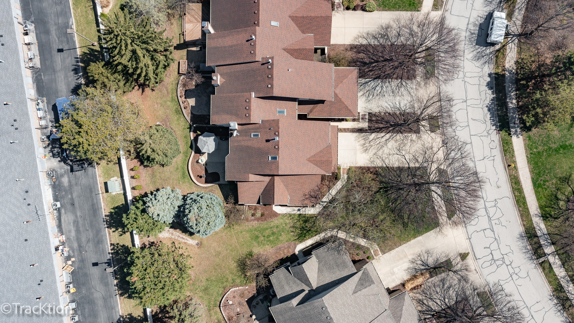 27W220 Chelsea Circle