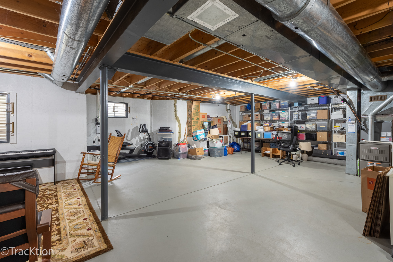 27W220 Chelsea Circle