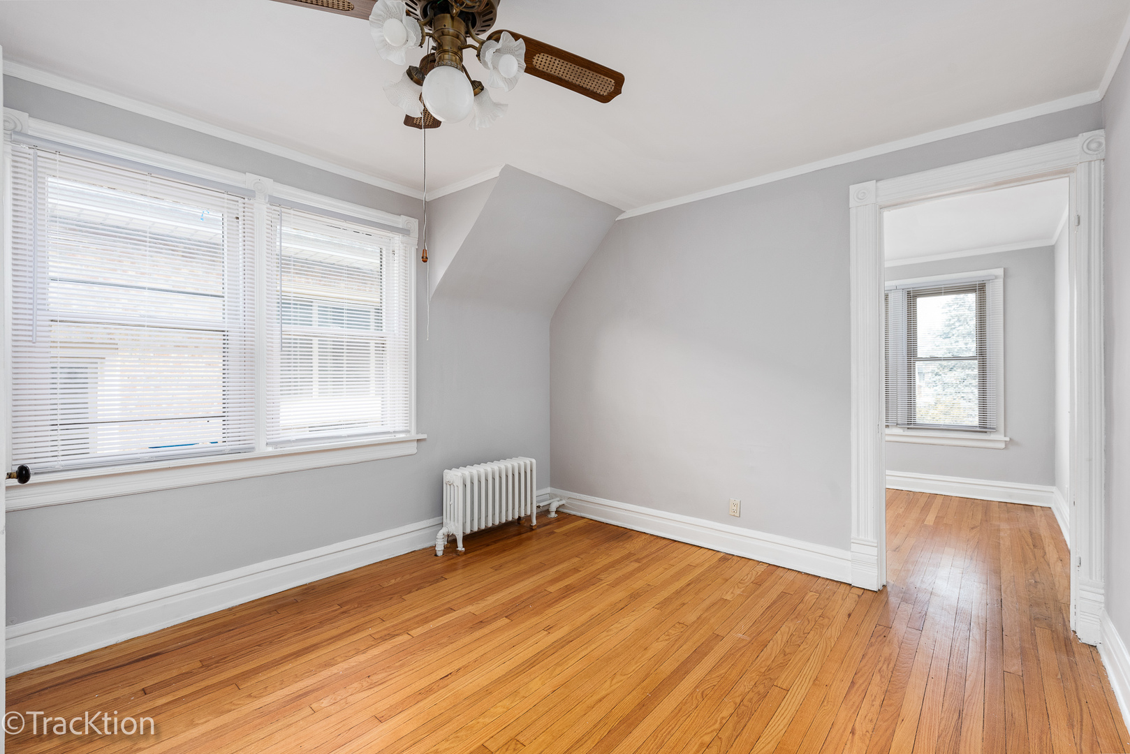 6733 31st Street Unit: 2