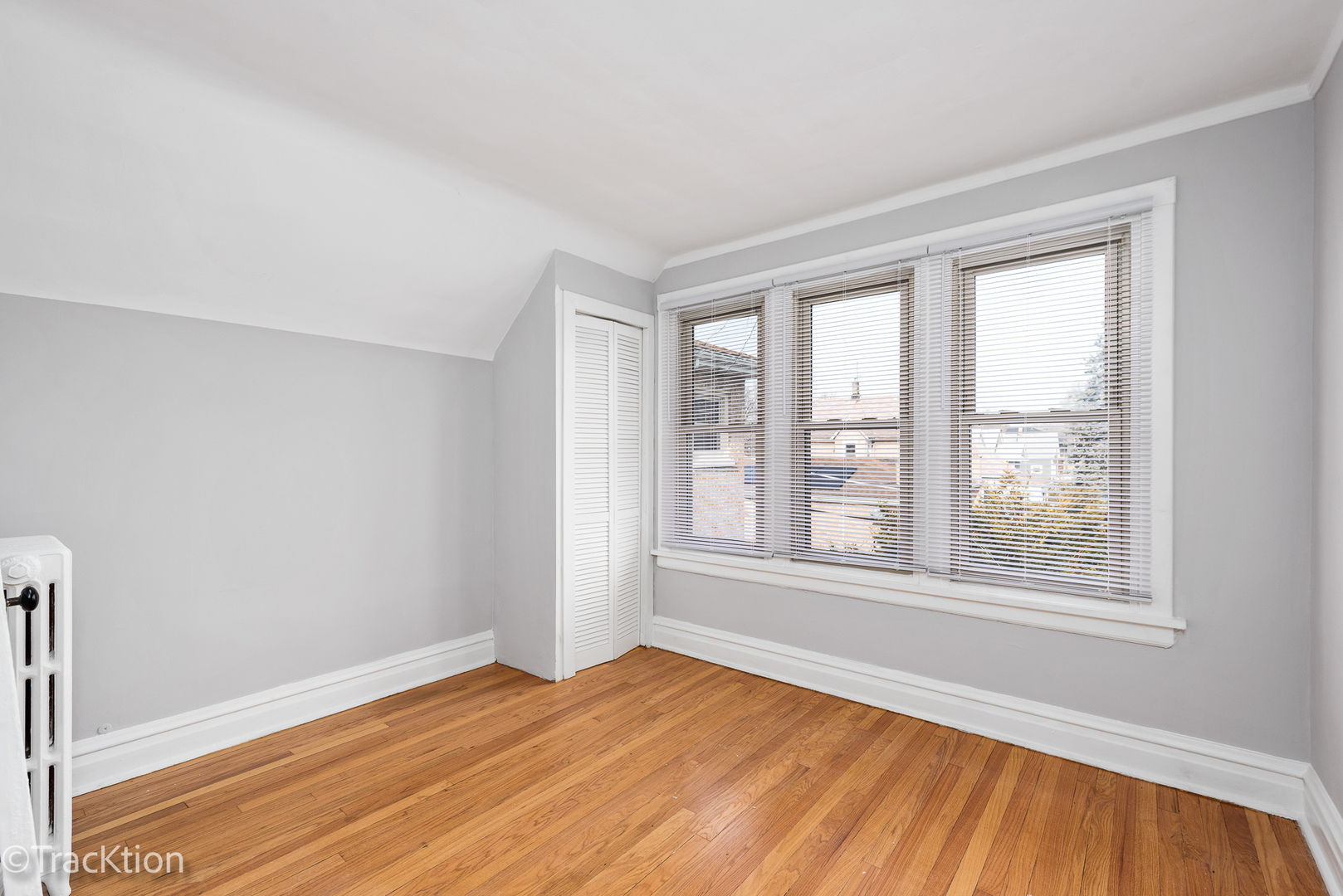 6733 31st Street Unit: 2