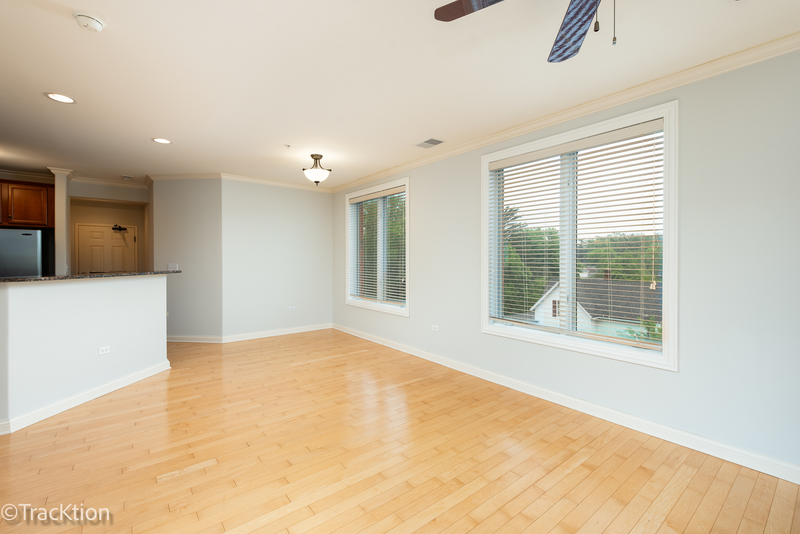 229 S MAIN Street Unit: 3D