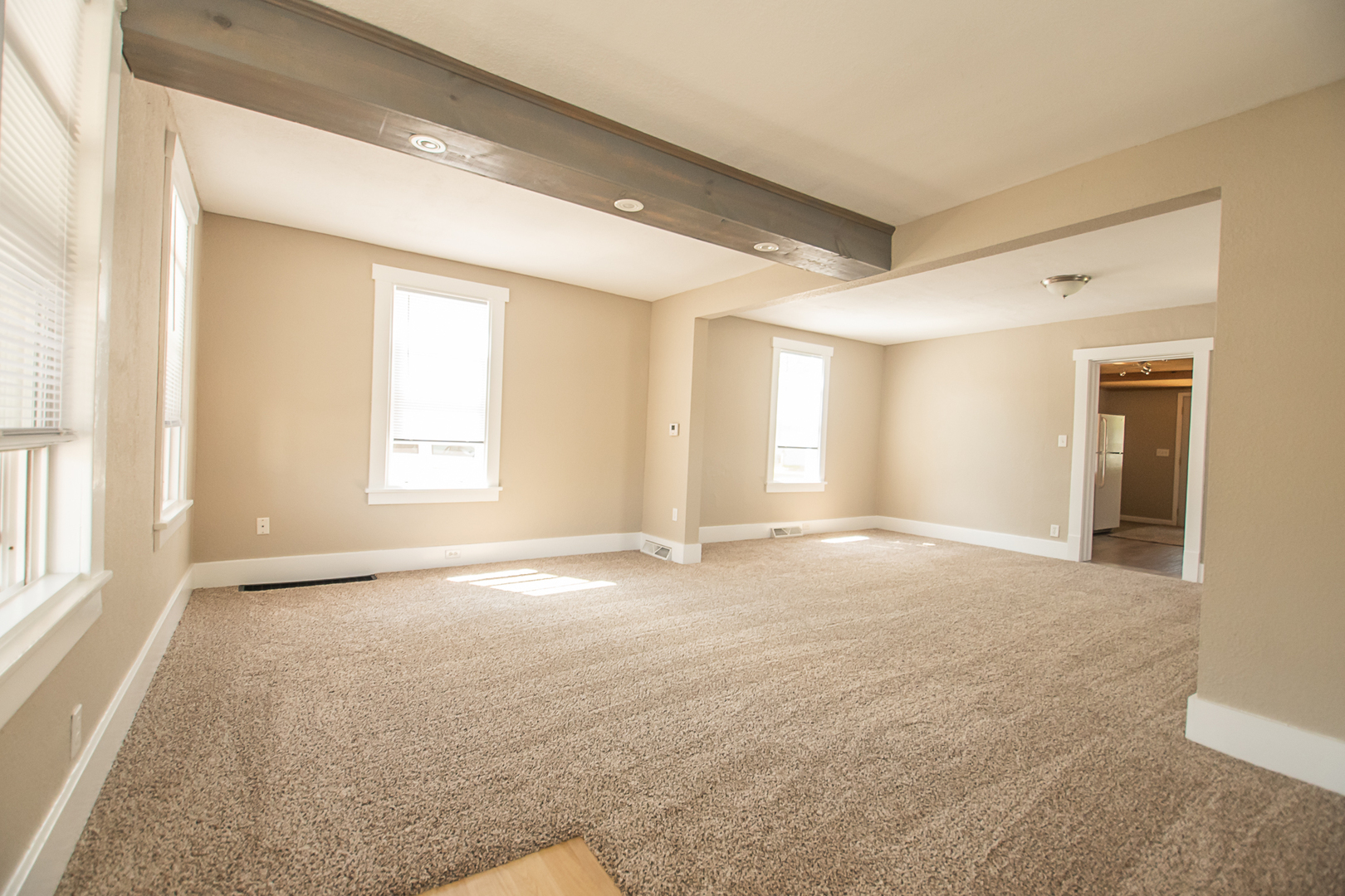 813 W 5th Street