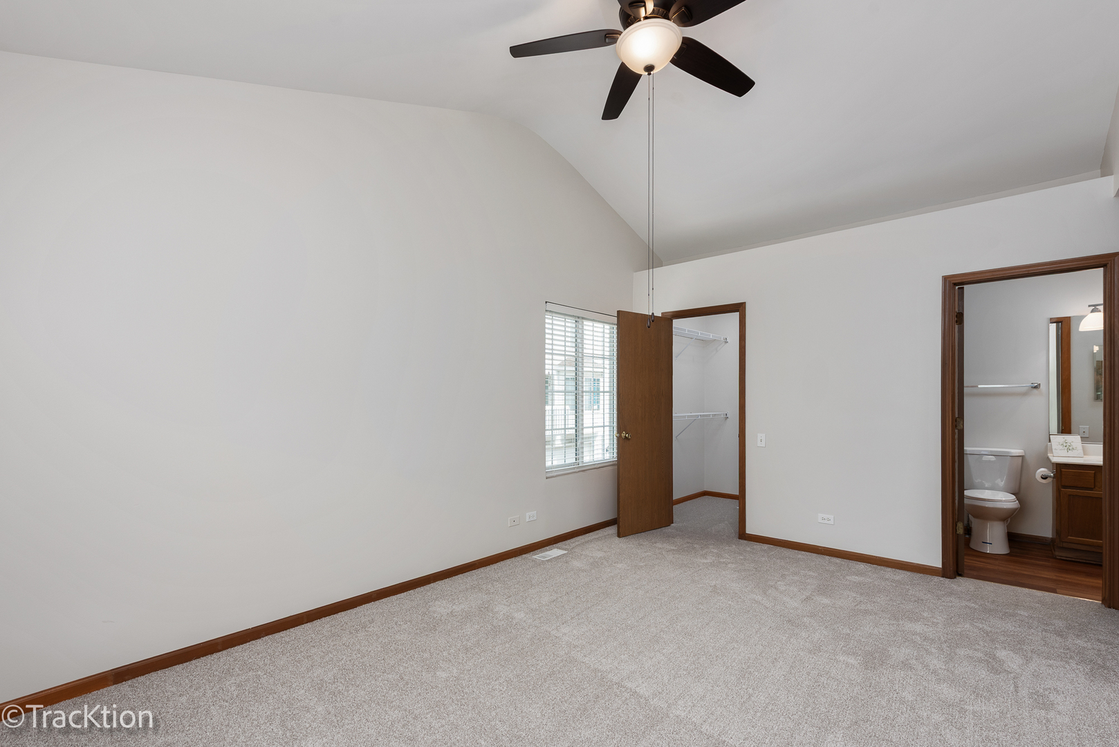 2424 Dawson Lane
