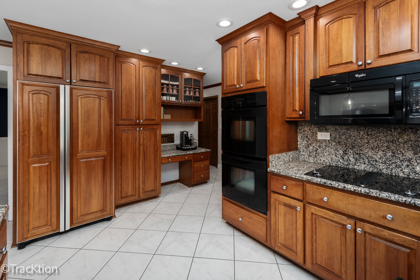 609 Ridgewood Court