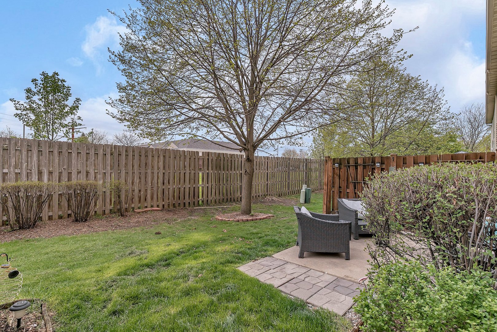1847 S WENTWORTH Circle