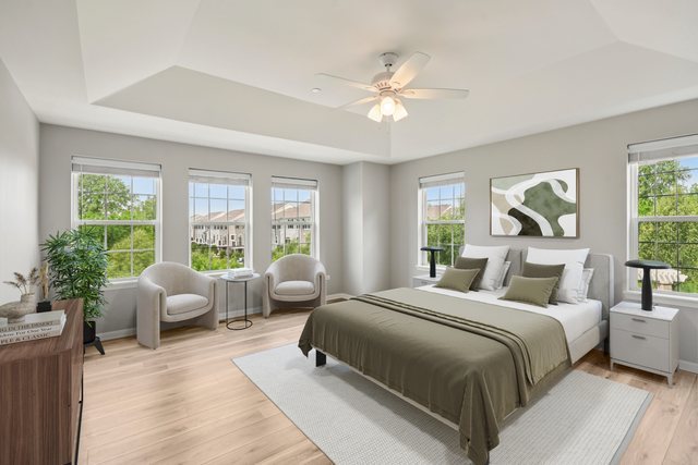 2490 Huntleigh Lane