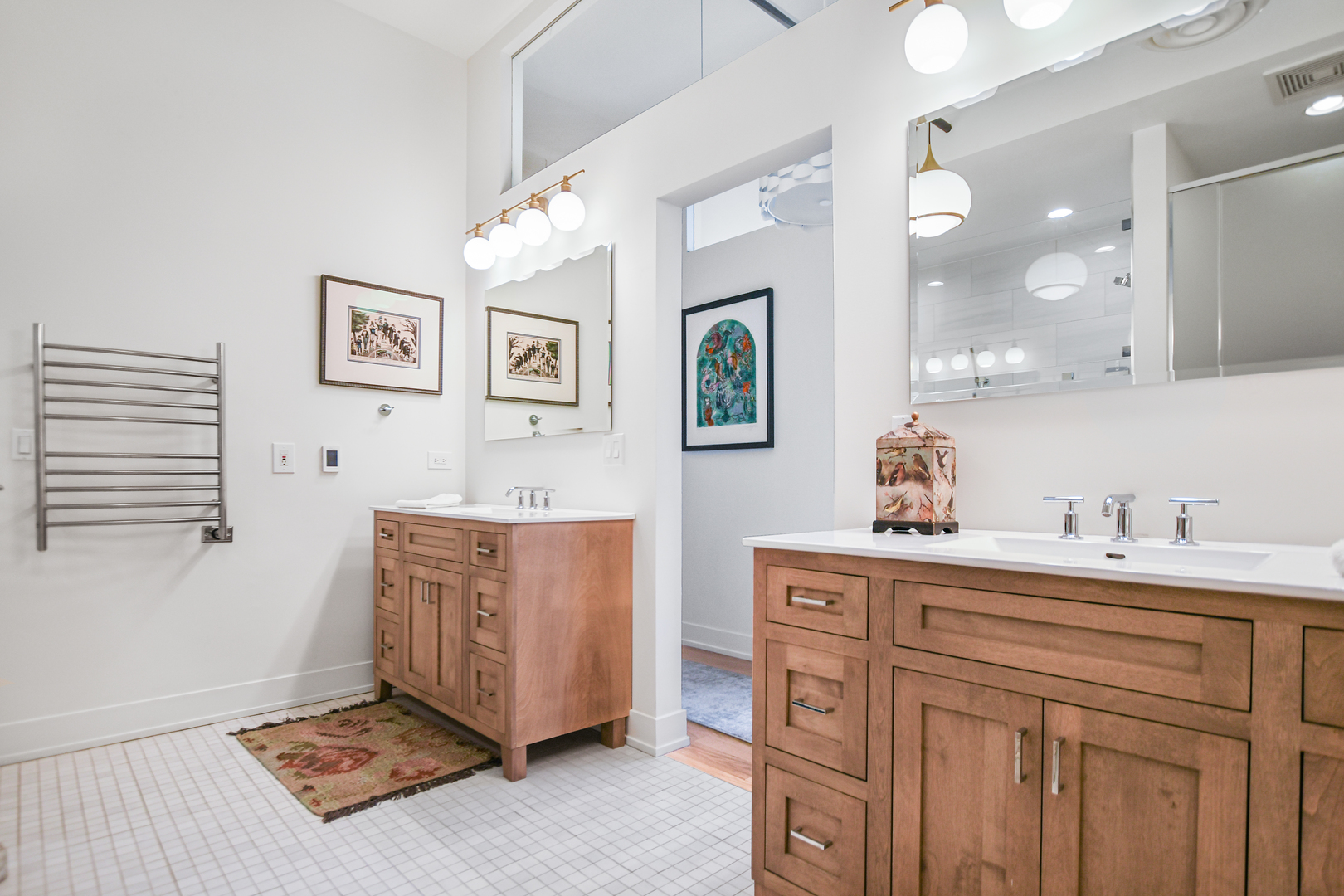 711 S Dearborn Street Unit: 201-303
