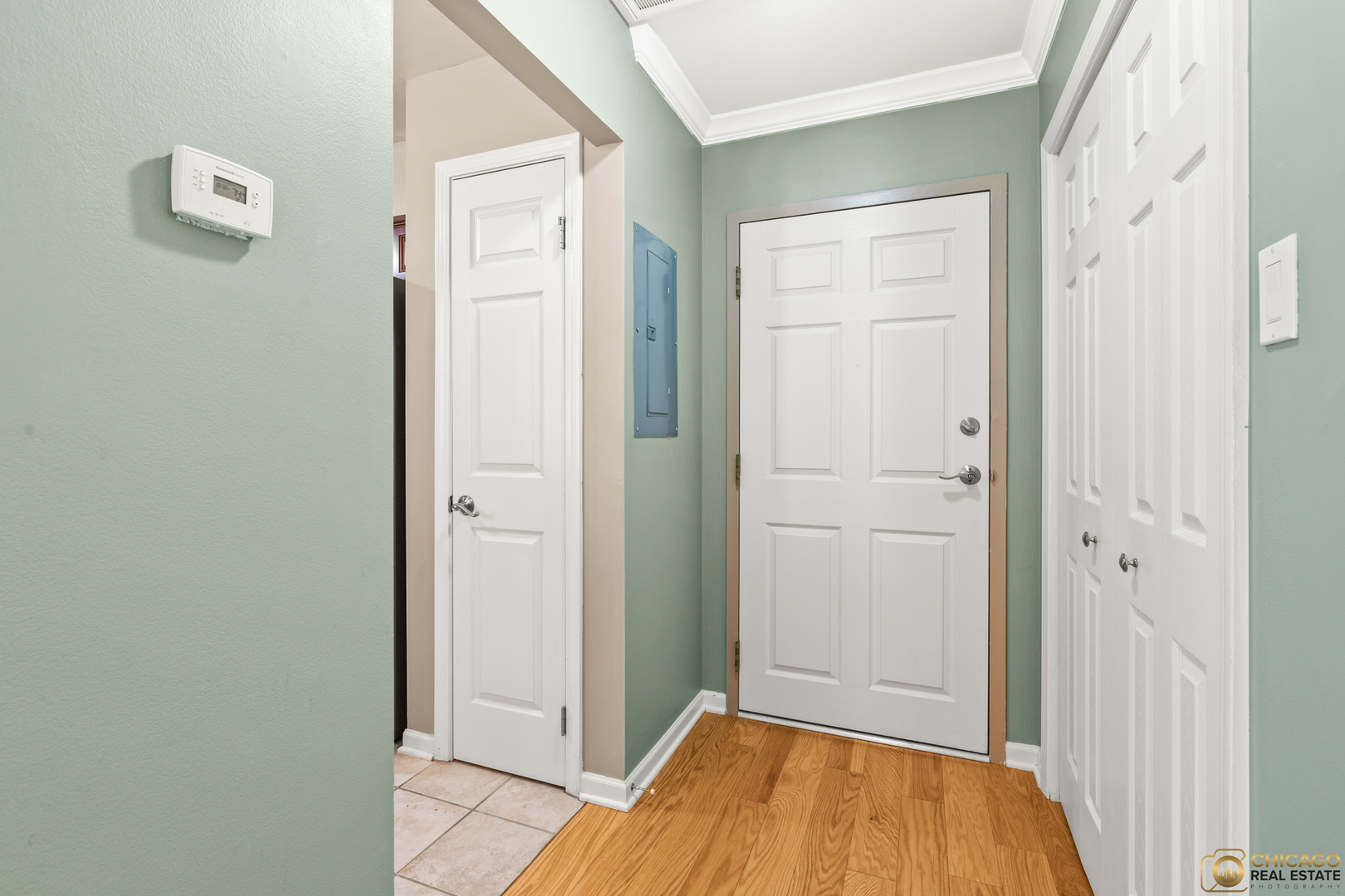 4900 Forest Avenue Unit: 205