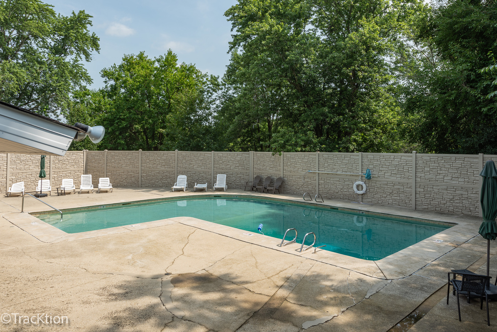 1651 Cove Court