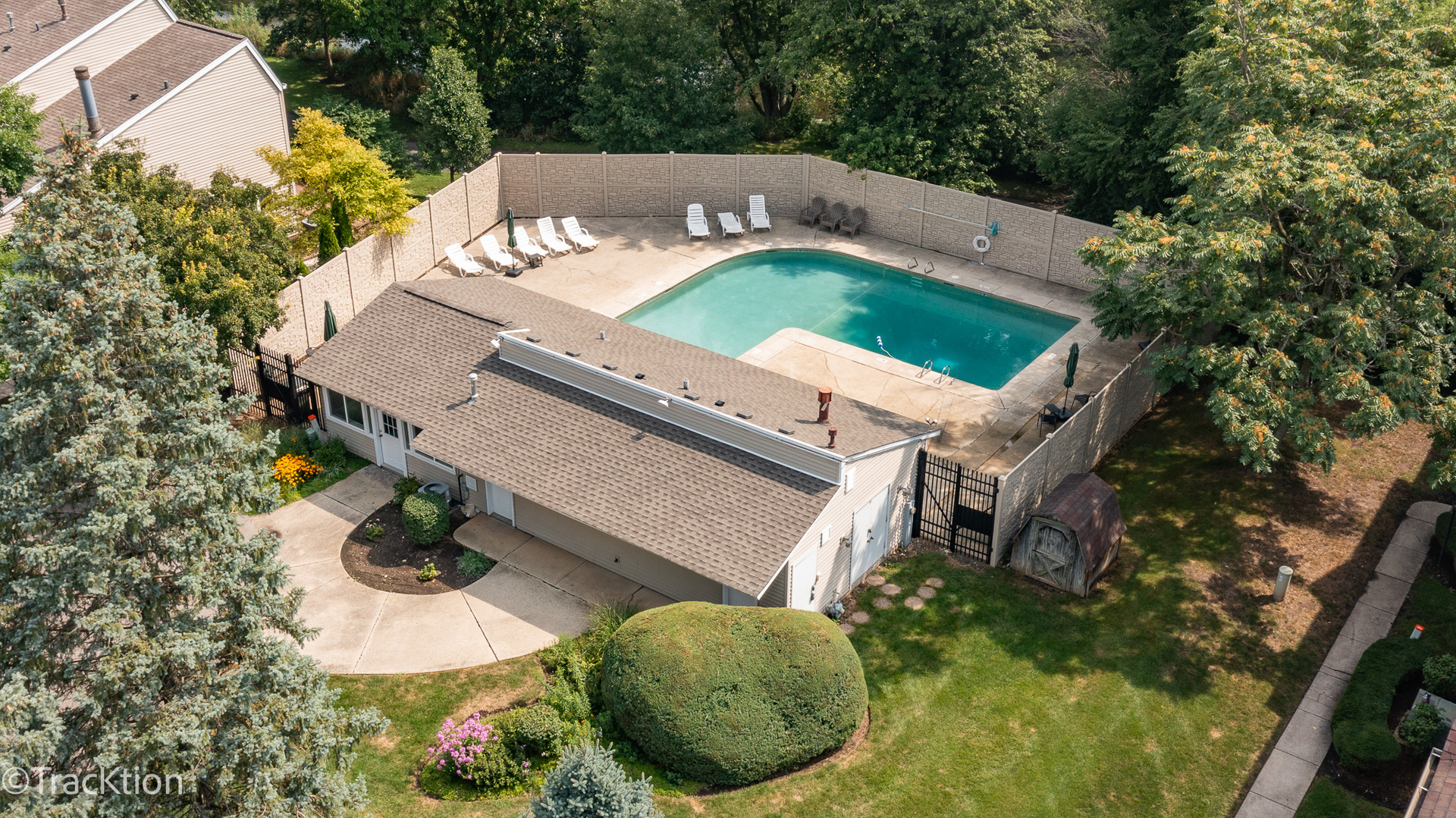 1651 Cove Court