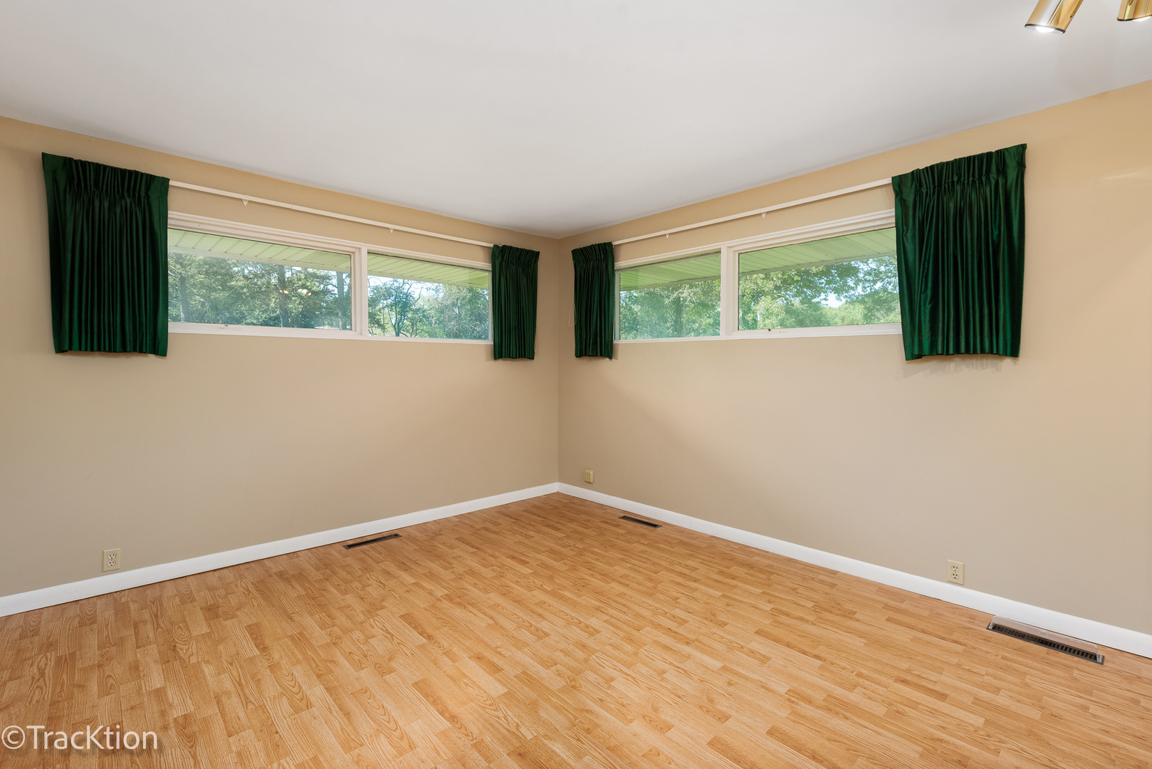 12S440 Lemont Road