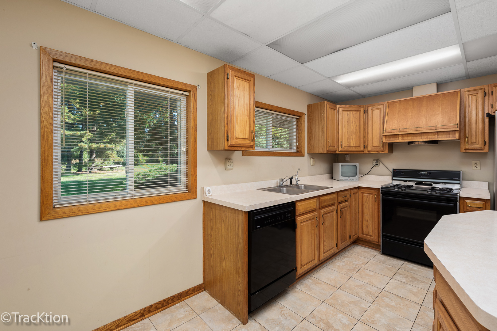12S440 Lemont Road